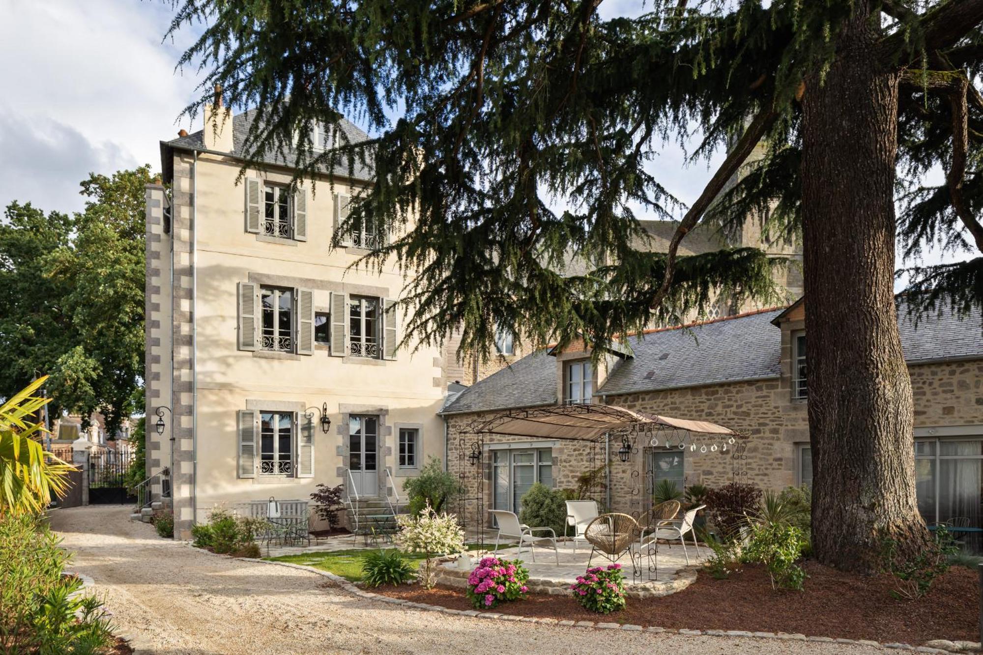 Clos Du Cedre - Chambres D'Hotes D'Exception, Luxury B&B A Dinan Eksteriør bilde