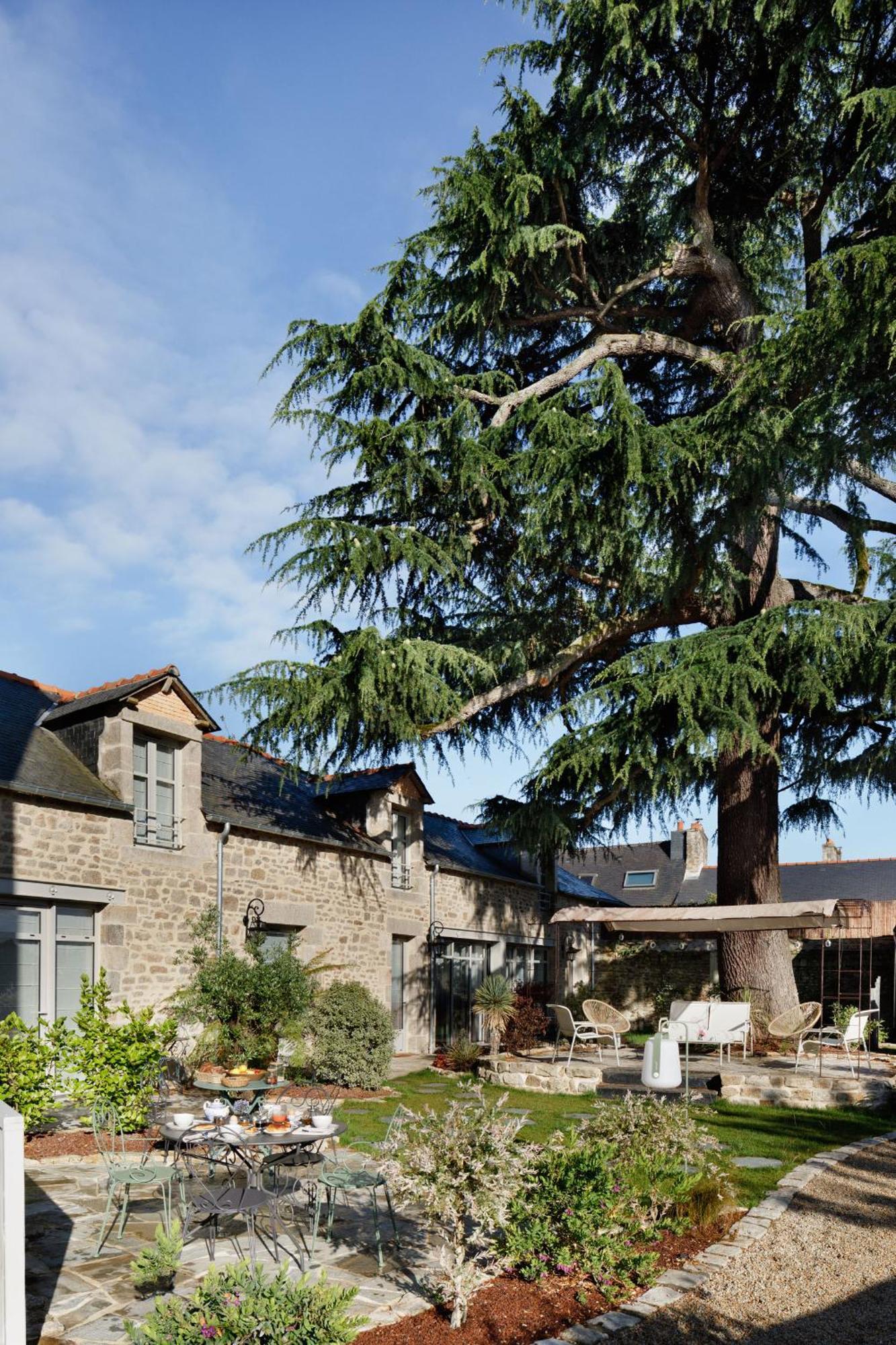 Clos Du Cedre - Chambres D'Hotes D'Exception, Luxury B&B A Dinan Eksteriør bilde